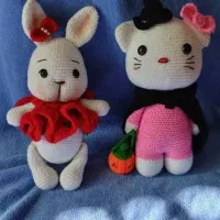 تعدادی عروسک|اسباببازی|مبارکه, |دیوار