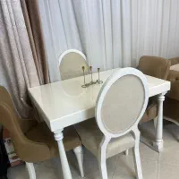 میز غذاخوری