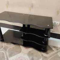 میز تلوزیون شیشه ای
