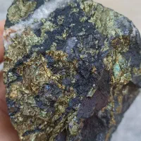 سنگ طلا موقعیت بیرجند