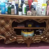 میزتلویزیون رنگ طلایی