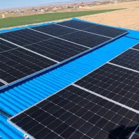 پنل خورشیدی فقط ۹۹میلیون تومان