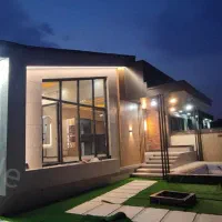 ویلا لوکس و مدرن با معماری خیره کننده/ سنددار