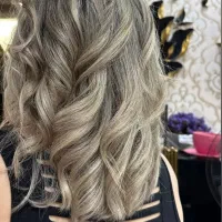 مدل رنگ و لایت،کراتین، پروتئین تراپی و بوتاکس