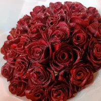 دست گل و باکس زیبا