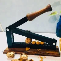 هسته شکن خانگی