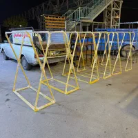 رگال و مانکن قفسه پخش کننده
