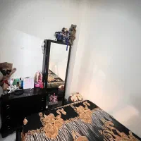 کمد دراور اینه ای