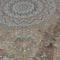 فرش  ۹ متری سالم و تمیز وزخیم