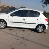 پژو ۲۰۶