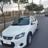 کوئیک R سفید و مشکی مدل 1402