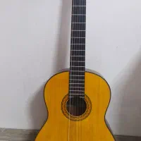 گیتار یاماها C70