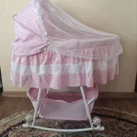 گهواره فلزی چرخ دار و نرم
