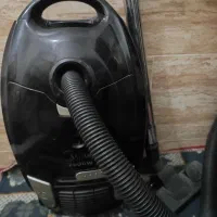 جاروبرقی نیازمندتعمیر