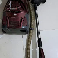 مدل جاروبرقی داخل عکس مشخص هست