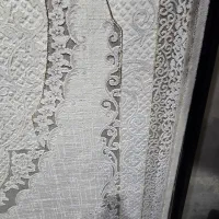 قالی گل برجسته