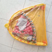 تشک بازی نوزاد و لگن کم جا