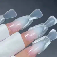 ناخن زیبا شما