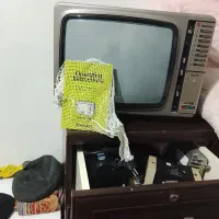 تلوزیون قدیمی آنتیک نو