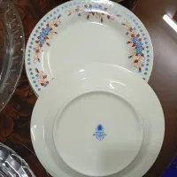 تعدادی ظروف|ظروف سرو و پذیرایی|اراک, |دیوار