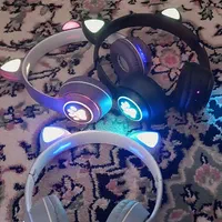 هدست بلوتوثی چراغ دار هدفون|لوازم جانبی موبایل و تبلت|بروجرد, |دیوار