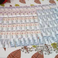 تعداد زیادی سکه و اسکناس جمهوری اسلامی ایران (نو )