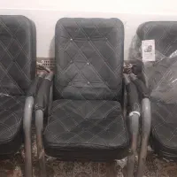 ۴ عدد صندلی