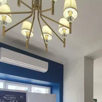 دو لوستر وارداتی و یک لوستر برنز ایتالیایی