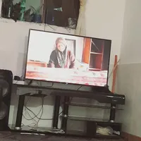 تلویزیون ۴۳ اینچ در حدود نو نو