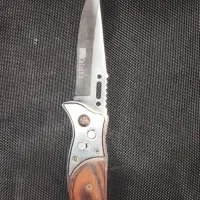 چاقو ضامن دار با غلاف