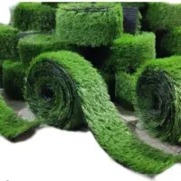 نوار چمن. بین موزاییک و سنگ