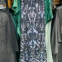 لباس مجلسی درجه یک سر قیمت توافق میکنم