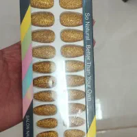 ناخن مصنوعی شاین دار