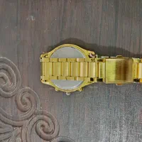 ساعت مچی|ساعت|نیشابور, کوی فرهنگیان|دیوار