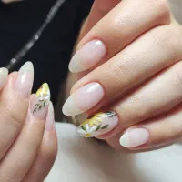 کاشت ناخن فولادشهر|خدمات آرایشگری و زیبایی|فولادشهر, C4|دیوار