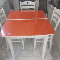 میز نهارخوری ۴ تا ۶ نفره