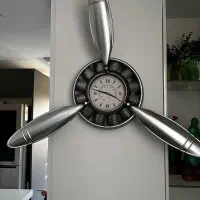 ساعت تمام استیل