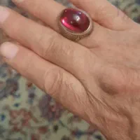 یک انگشتر   قدیمی یاقوت درشت اناری رکاب دست‌ساز