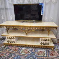 میزتلوزیون و جاکفشی