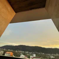 سراسر-نور-و-ویو-170-متر-تک-واحد-3-نبش-طبقه-آخر