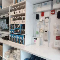 نصب و راه اندازی دوربین-دزدگیر-درب اتوماتیک|خدمات پیشه و مهارت|اراک, |دیوار