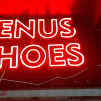 تابلو LED ونس شوز