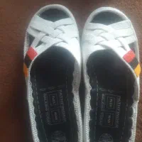 دنپایی زندان پافی درجه یک