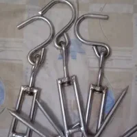 چاقوی ترامونتینا و چنگک گوشت برای قصابی و رستوران|کافی‌شاپ و رستوران|پرند, فاز ۵|دیوار