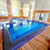 ویلا استخر دار آب گرم