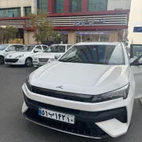 کی‌ام‌سی J7، مدل ۱۴۰۴ سفید اقساطی