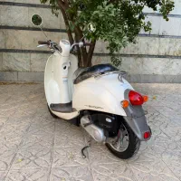 موتور پاکشتی هوندا اسکوپی سفید فابریک سالم نو|موتورسیکلت|شیراز, رازی|دیوار