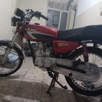 موتور سیکلت ۱۲۵ نامی