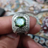 انگشتر موزنایت