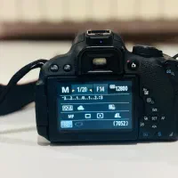 دوربین canon700D+لنز 18/135+کیف vanguard ضد آب